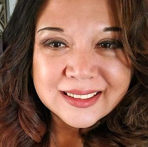 Meet your Posher, Angela